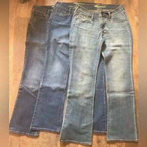 Old Navy The Sweetheart bootcut jeans x3